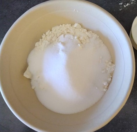Salt and flour in a bowl