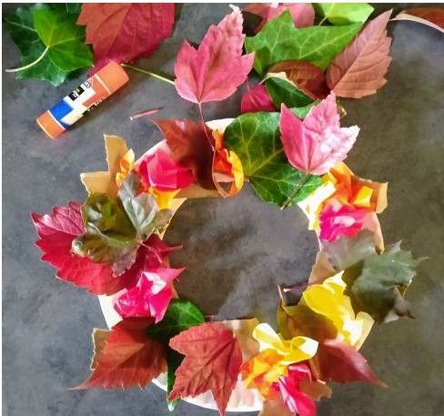Glue the leaves to your wreath base